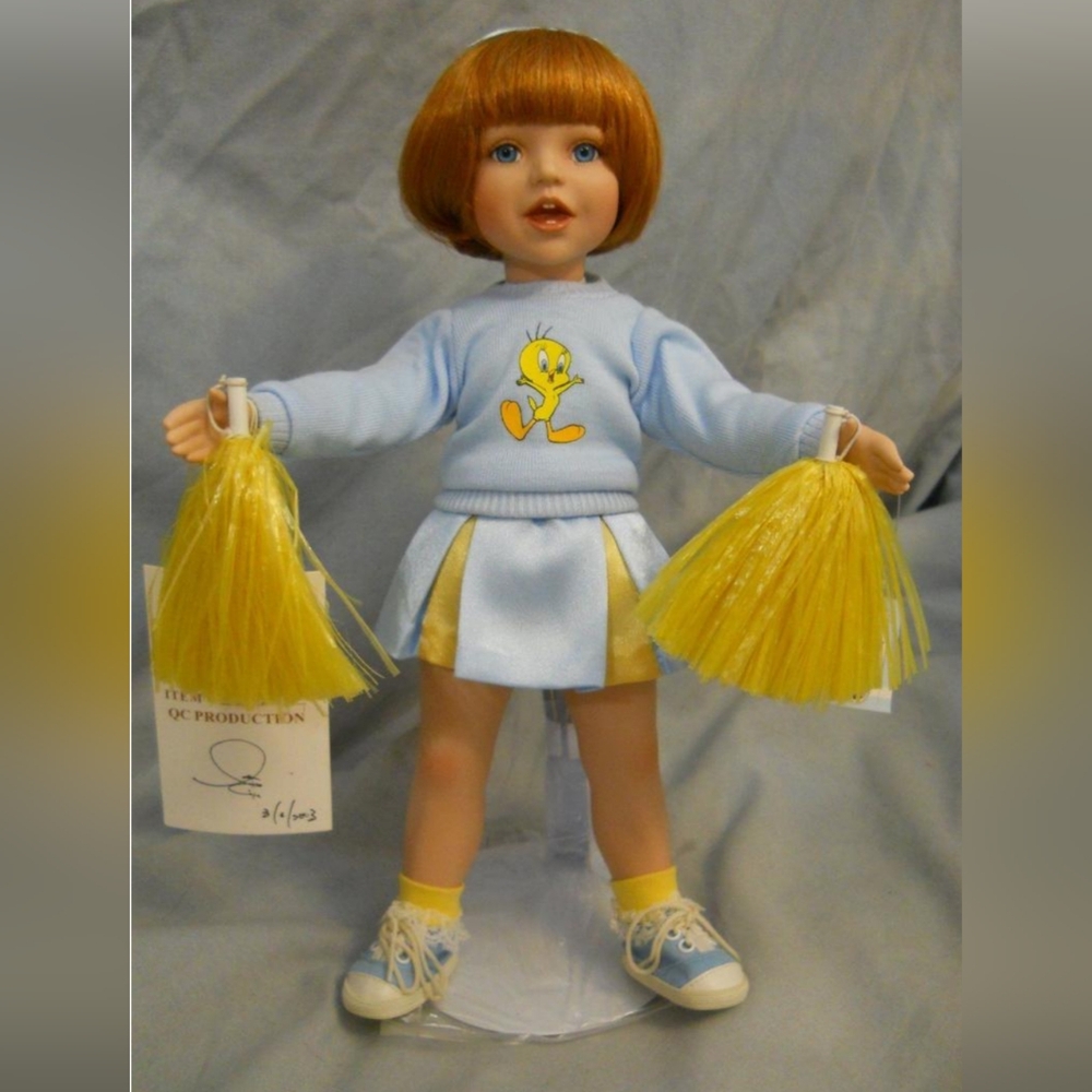 Tweety Cheerleader Doll with Yellow Pom-Poms( No Offer Set Price)